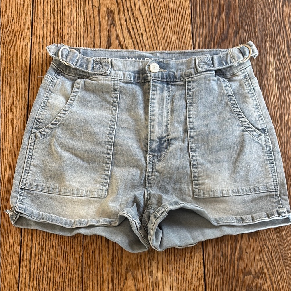 Wallflower Curvy Fit Blue High-Waisted Jean Shorts with Cuffed Hem